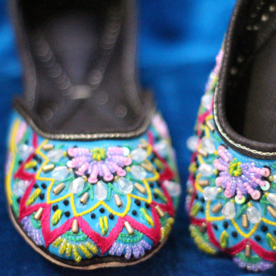 Zippy Zingy Pair of Khussas for every Occasion (Genuine Leather)