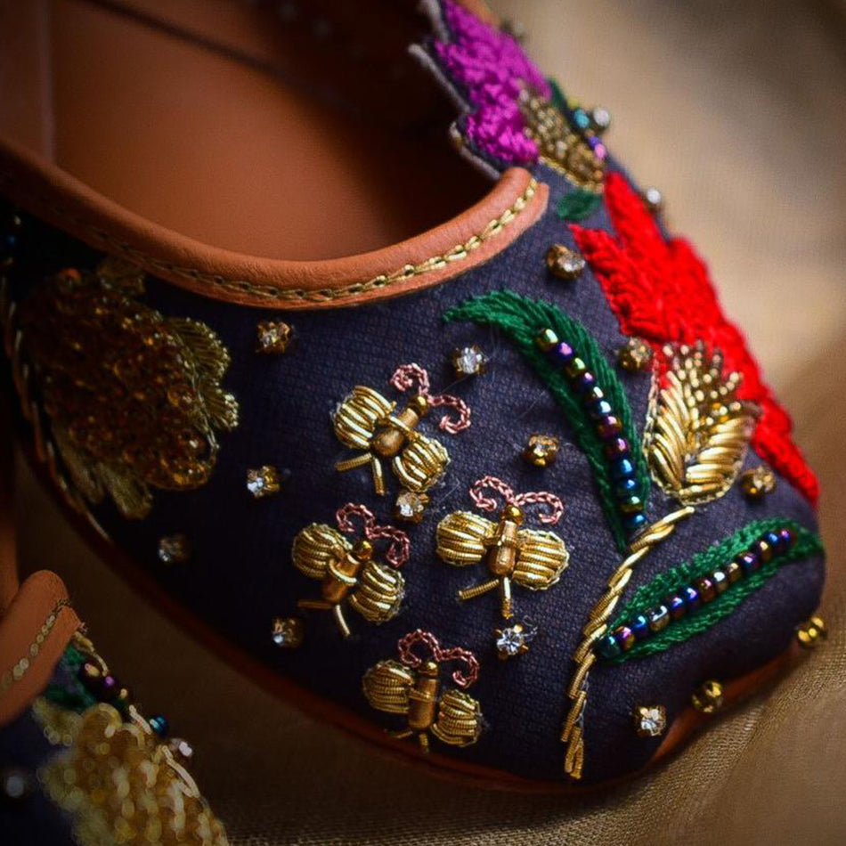 Woolen Red Mauve Flower Hand Embroidered Khussa in Pure Leather