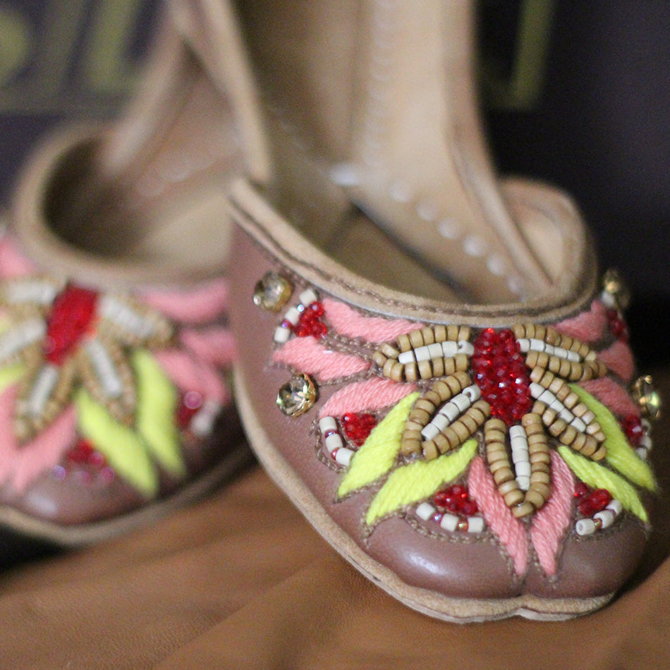 Comfortable Genuine Leather Pair of Khussa