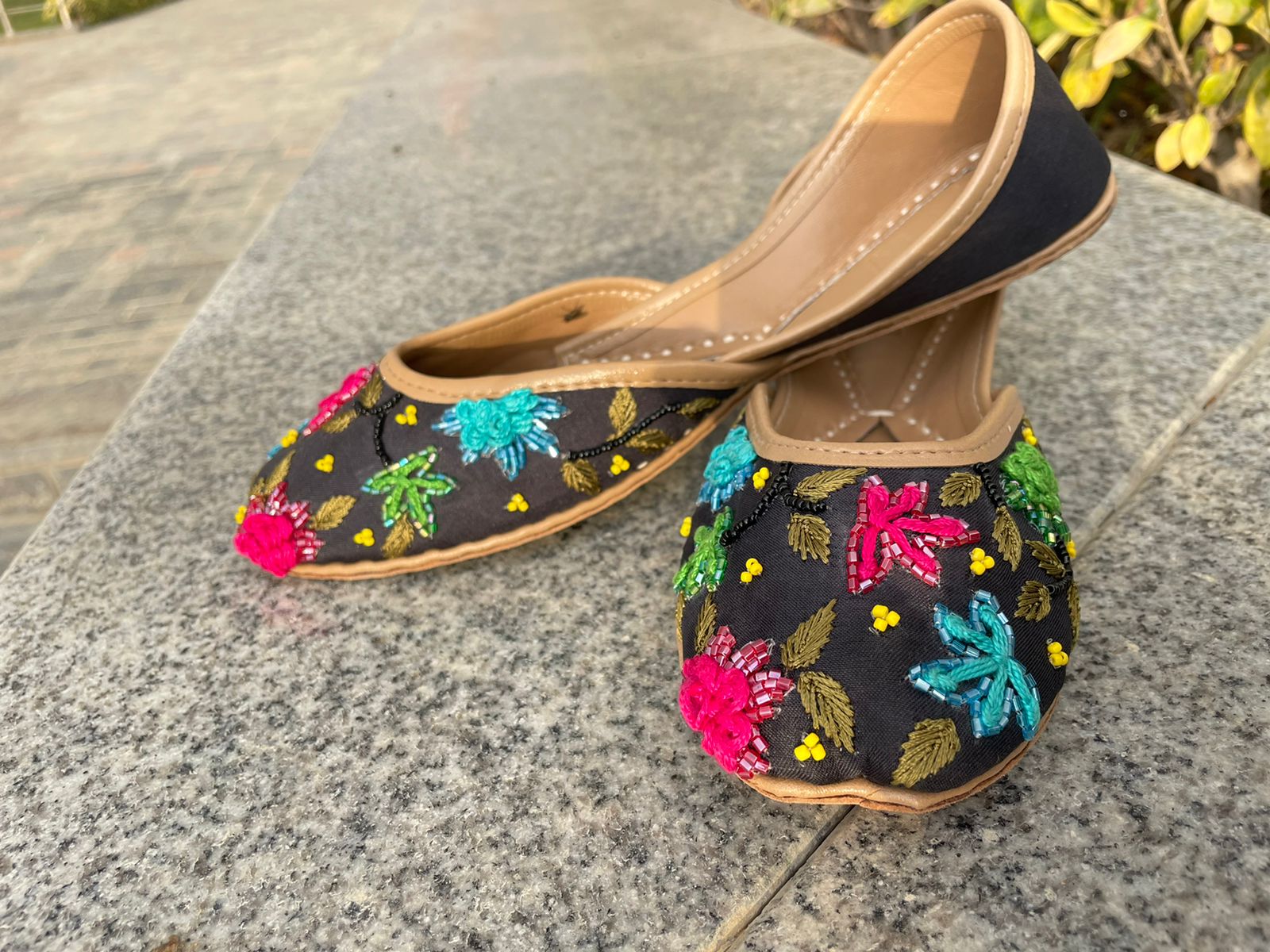 Classy Black Hand Embroidered Khussas in Pure Leather