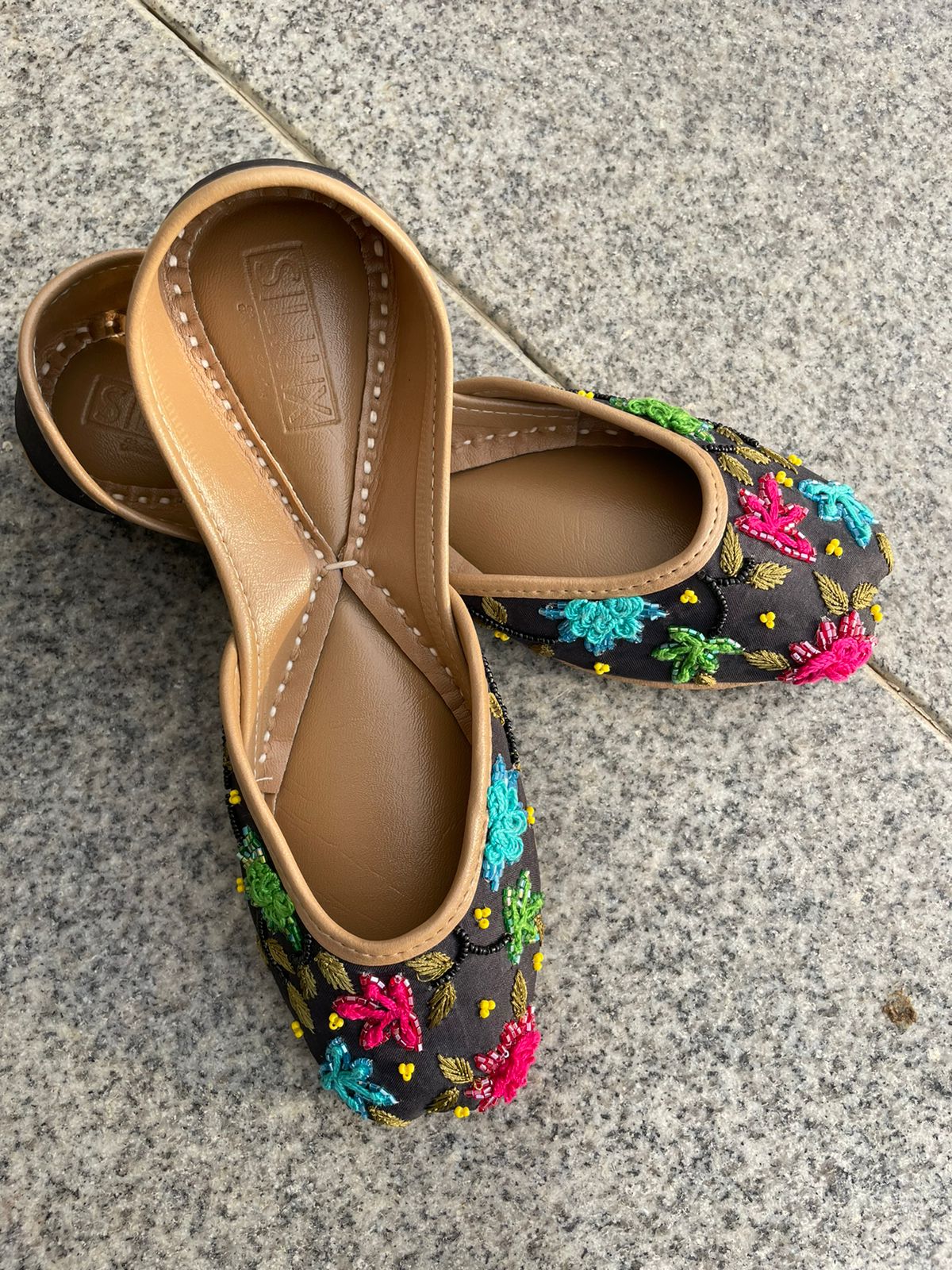 Classy Black Hand Embroidered Khussas in Pure Leather