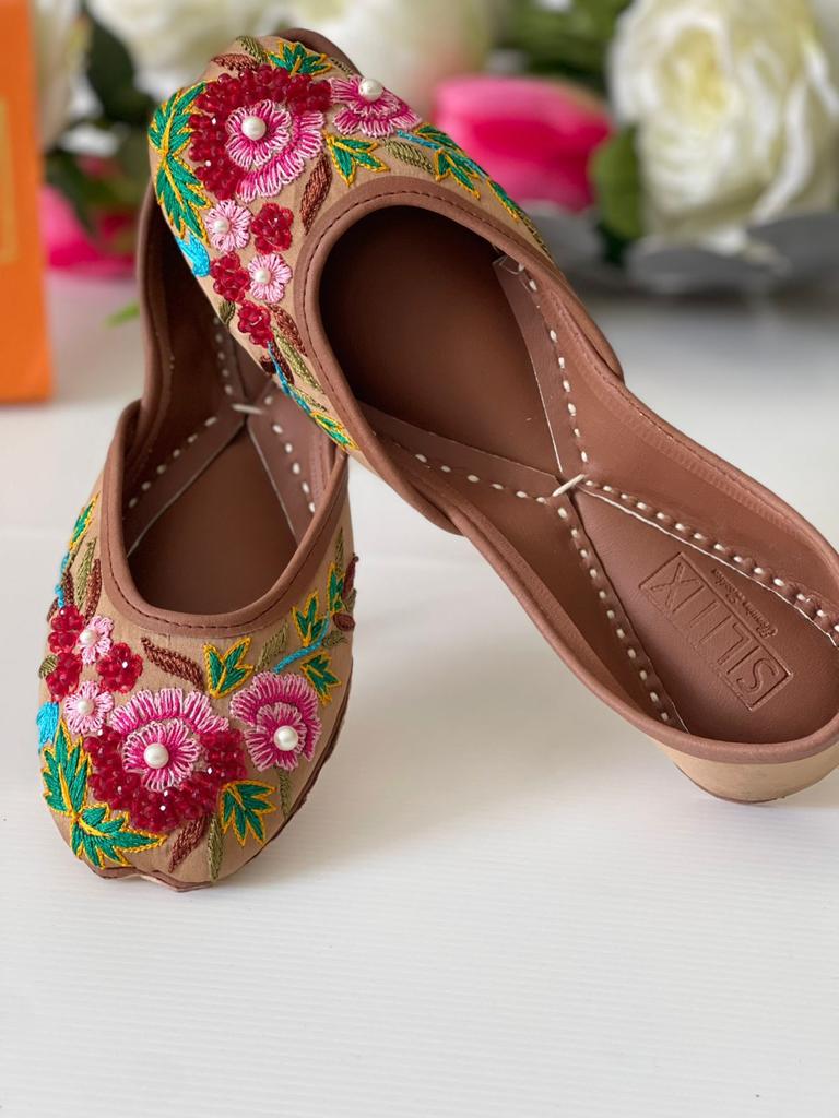 Flower Hand Embroidered Khussas in Pure Leather