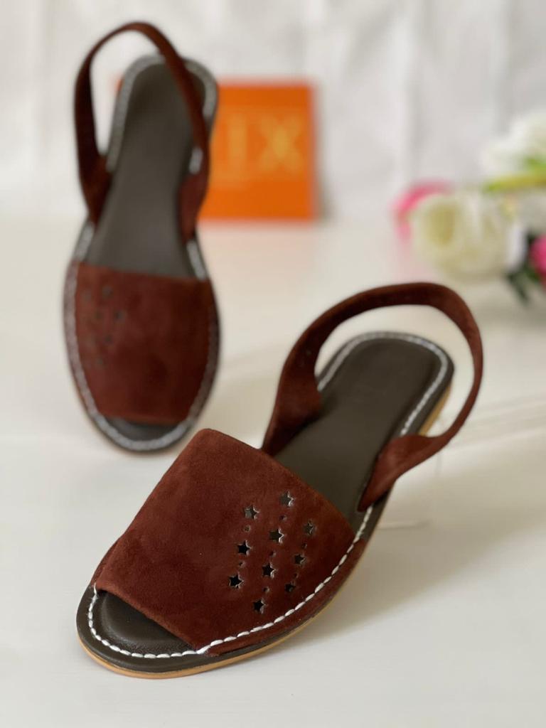 Cutwork Indulgence (Genuine Leather) Flat sandal In Dark Brown