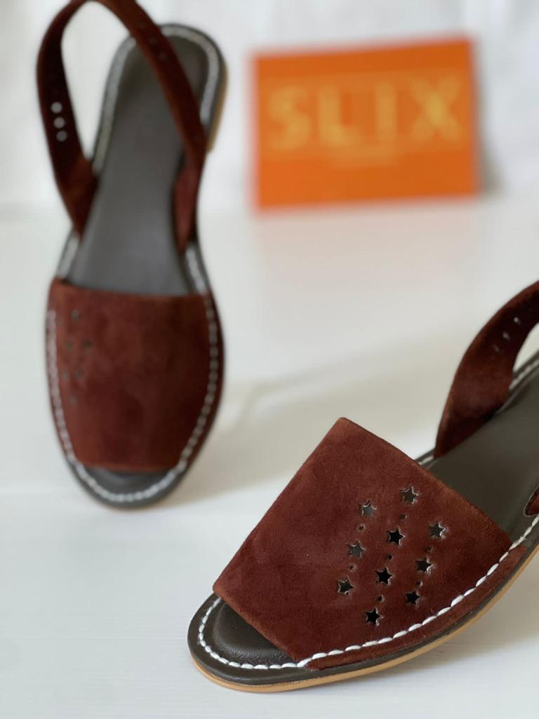 Cutwork Indulgence (Genuine Leather) Flat sandal In Dark Brown