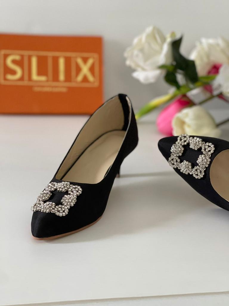 Gorgeous Black Heels For All Festive Mood