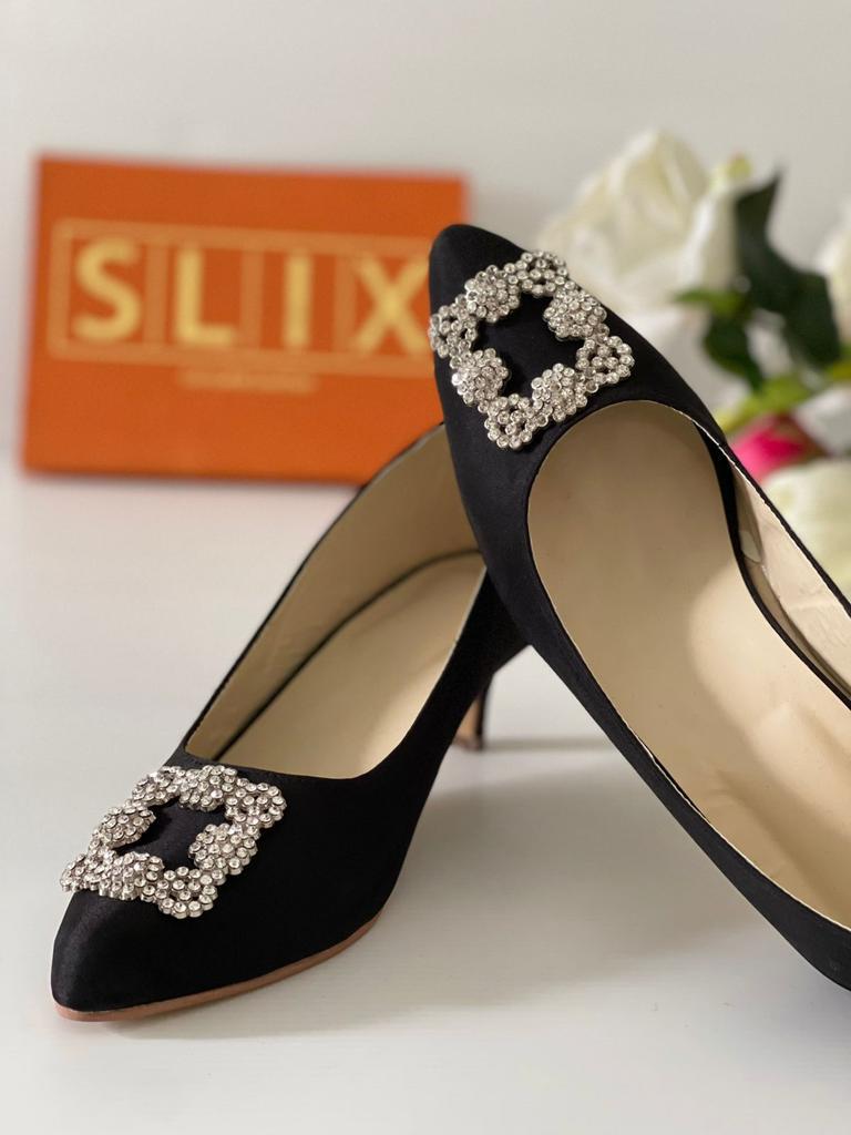 Gorgeous Black Heels For All Festive Mood