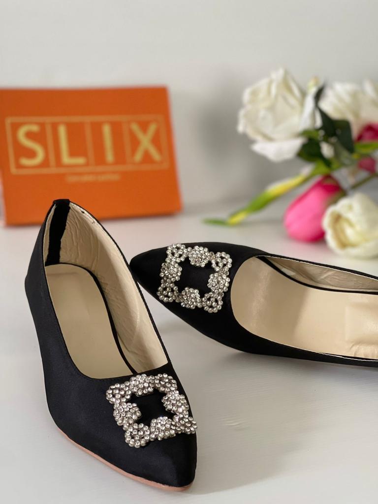 Gorgeous Black Heels For All Festive Mood