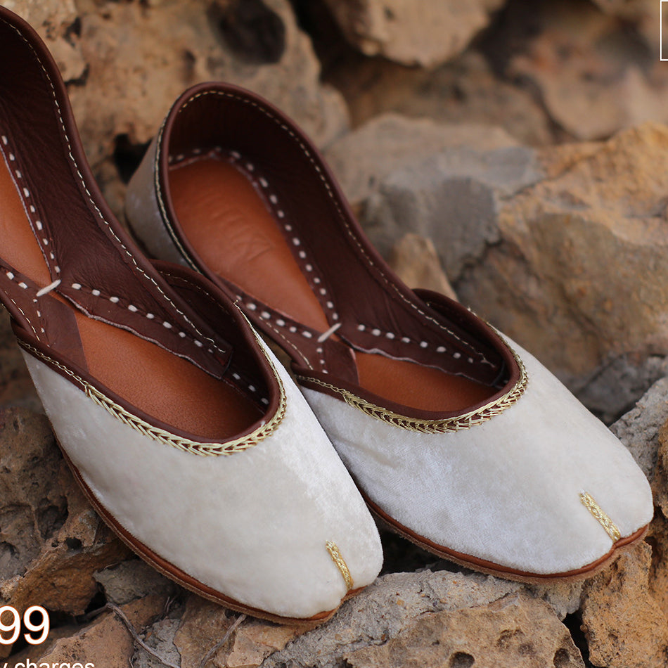 White khussa sale